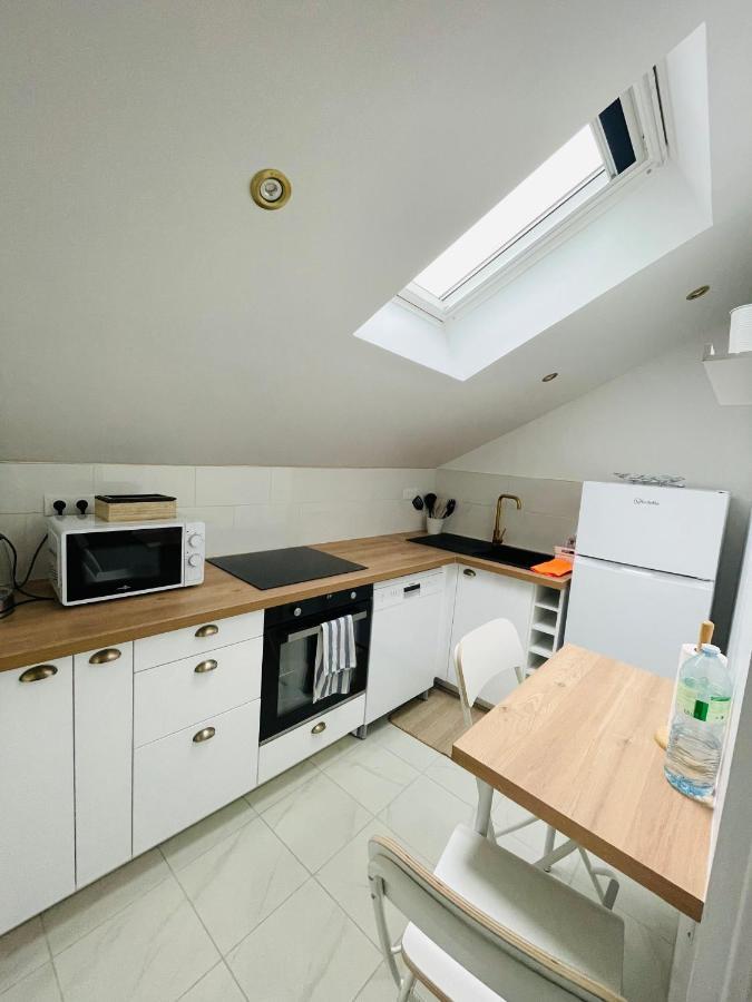 Appartement Charmant Et Lumineux Вилжуиф Екстериор снимка